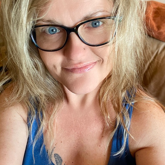 Meet your Posher, Michelle - Picture 4 of 6